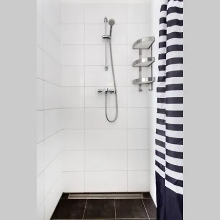 In Historical Building With Free Private Parking Apartament Budapeszt