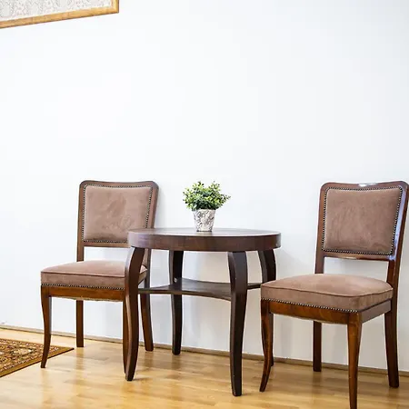 Lejlighed In Historical Building With Free Private Parking *