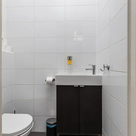 In Historical Building With Free Private Parking