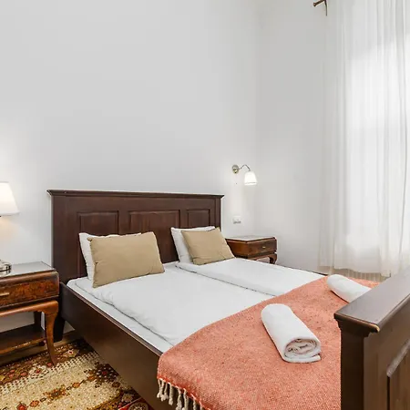In Historical Building With Free Private Parking * Budapest