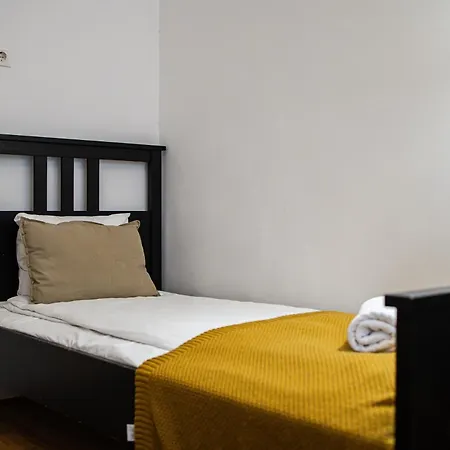 Lejlighed In Historical Building With Free Private Parking Budapest